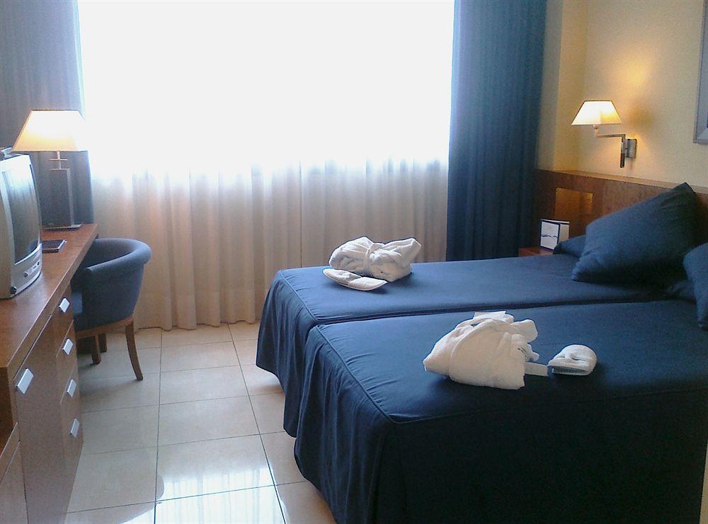 Hotel Colon Thalasso Termal Caldes D'Estrach Exteriér fotografie